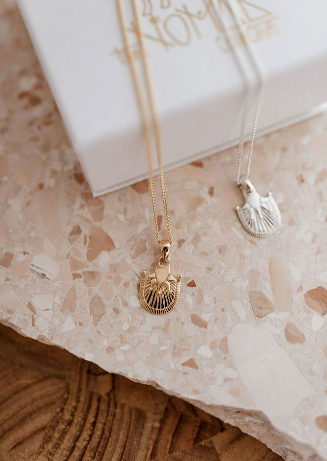 Oasis Palm Necklace – Ethical Gold